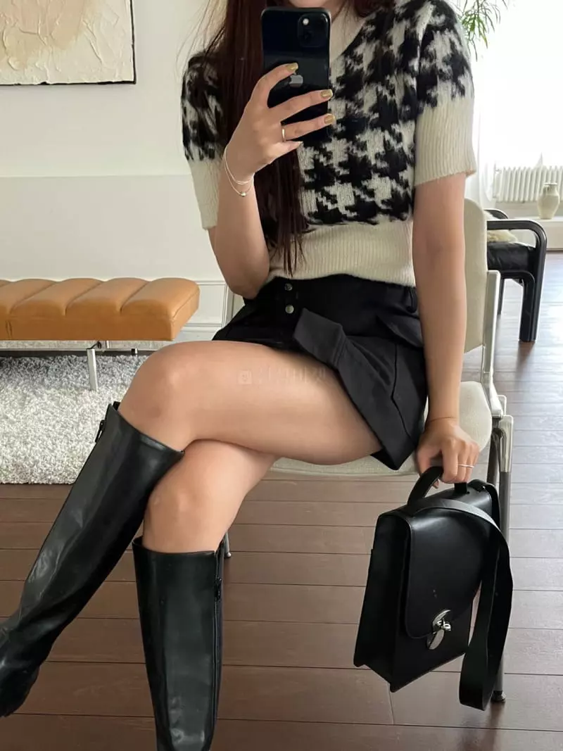 Egg Is - Korean Women Fashion - #womensfashion - Bennis Knit Tee