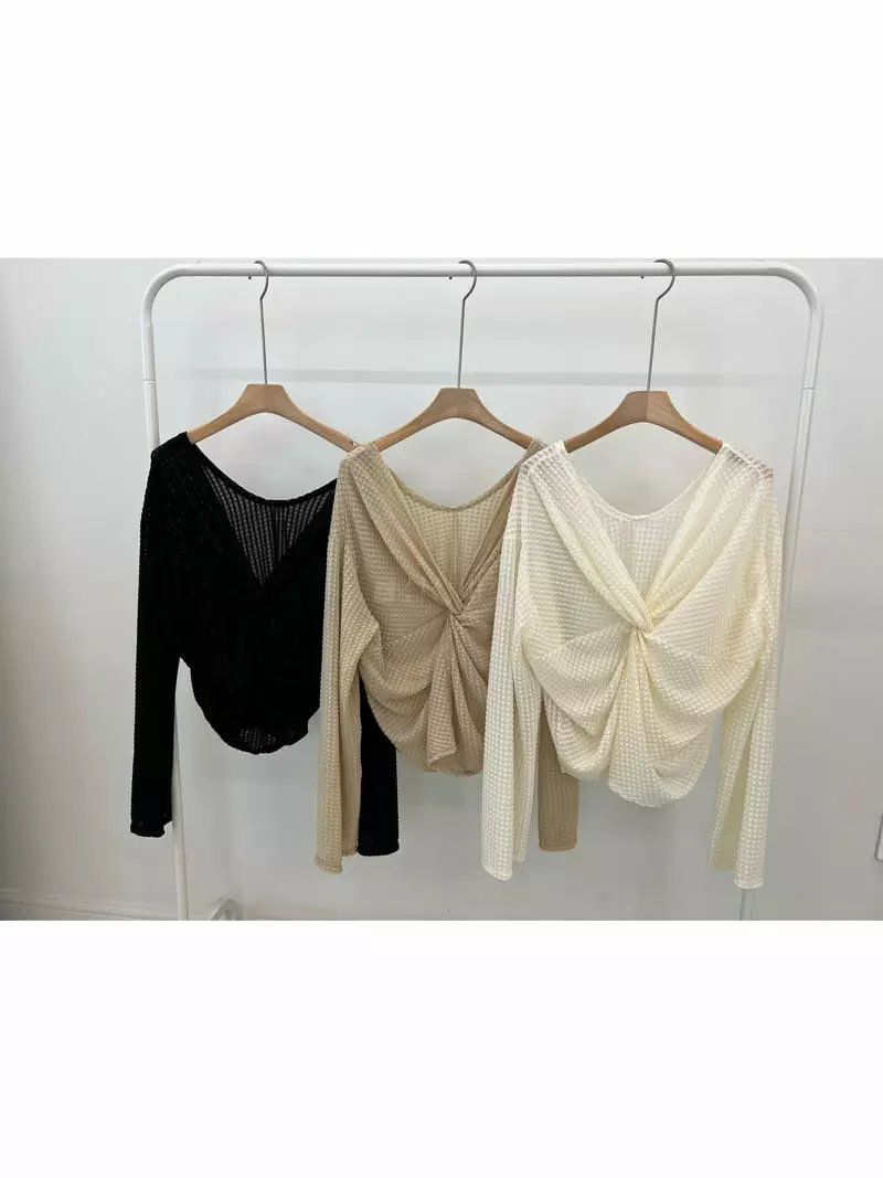 Fabric Seoul - Korean Women Fashion - #restrostyle - Twist Embo Blouse - 9