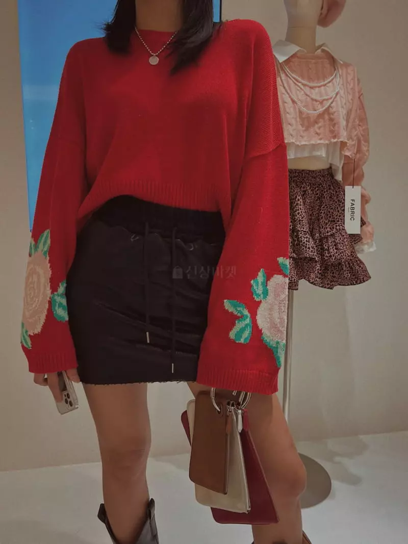 Fabric Seoul - Korean Women Fashion - #womensfashion - Rose Intasha Knit Tee