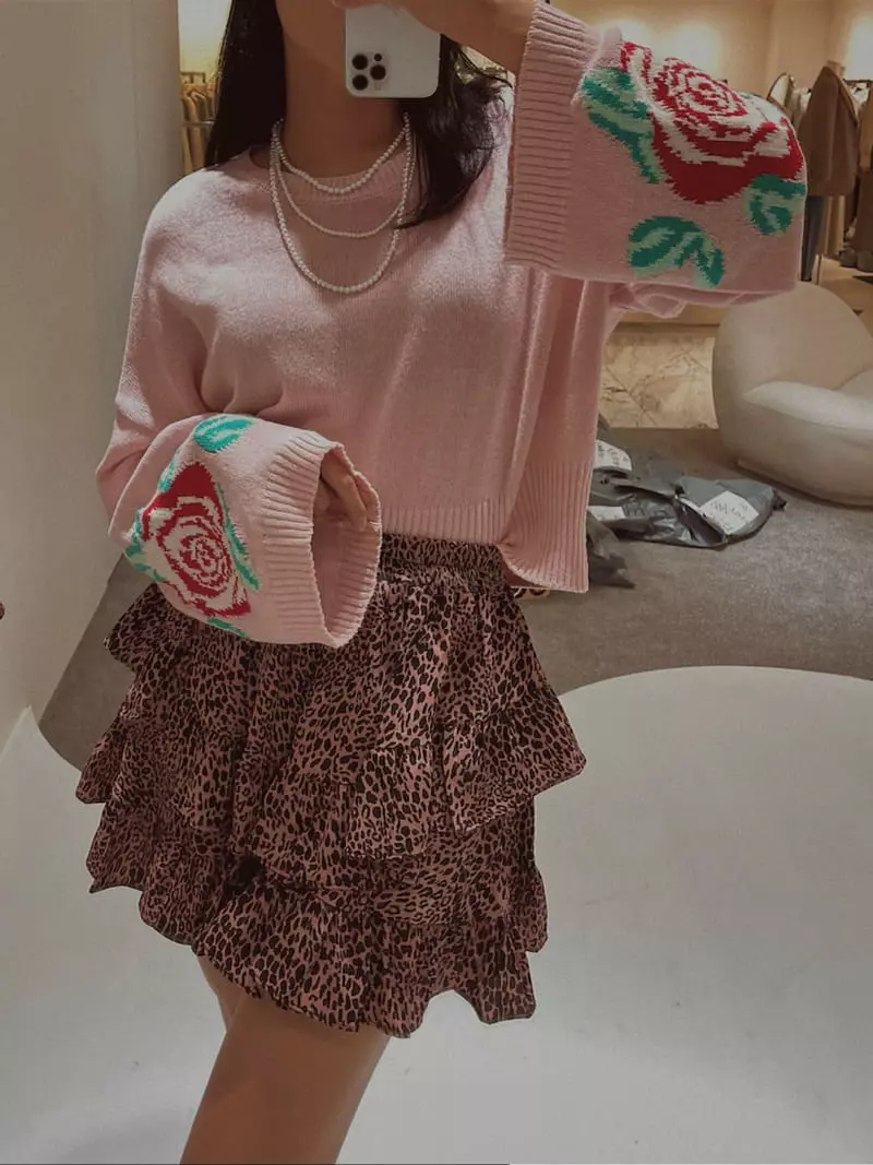 Fabric Seoul - Korean Women Fashion - #womensfashion - Rose Intasha Knit Tee - 5