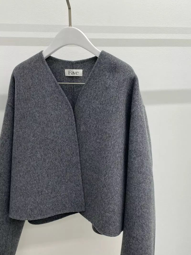 Fave - Korean Women Fashion - #momslook - Short Hand Jacket