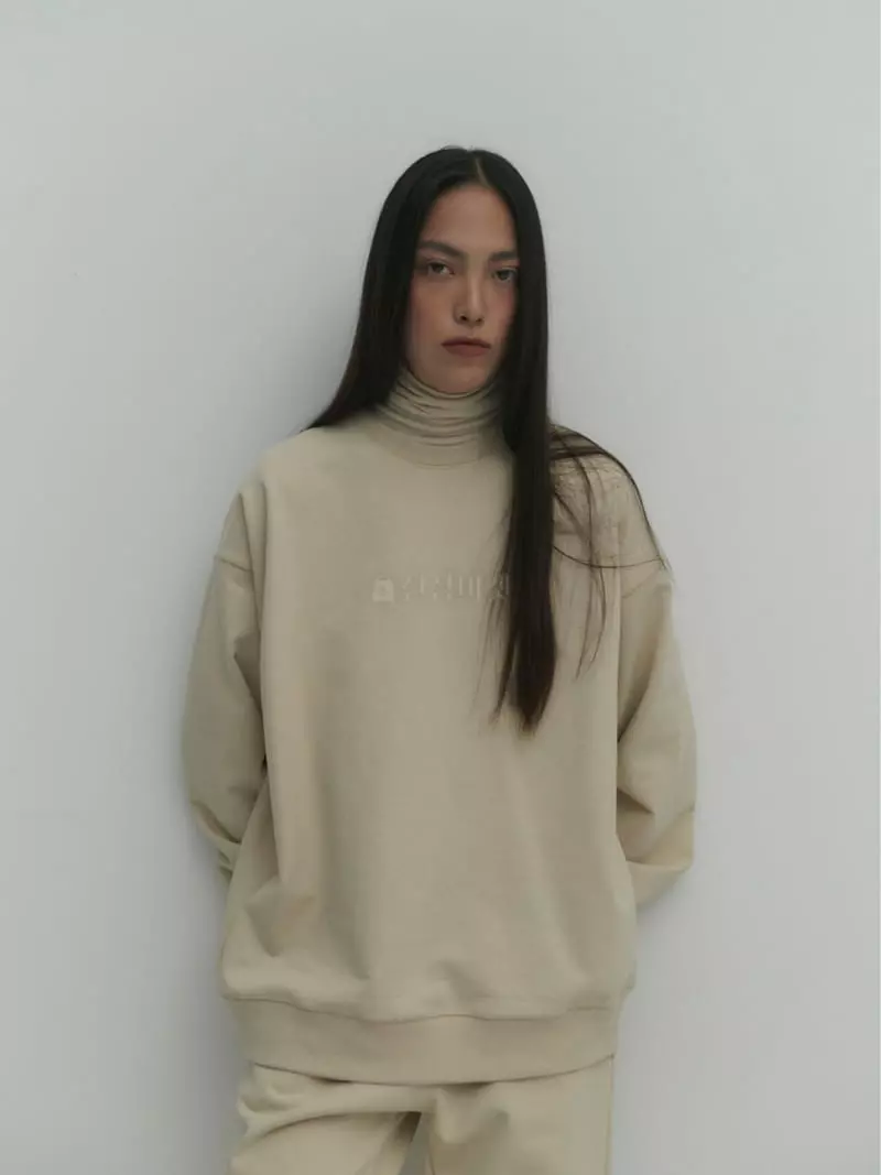 Fave - Korean Women Fashion - #vintageinspired - Solid Sweatshirt
