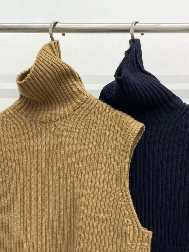 Fave - Korean Women Fashion - #womensfashion - Rib Turtleneck Knit Tee - 11