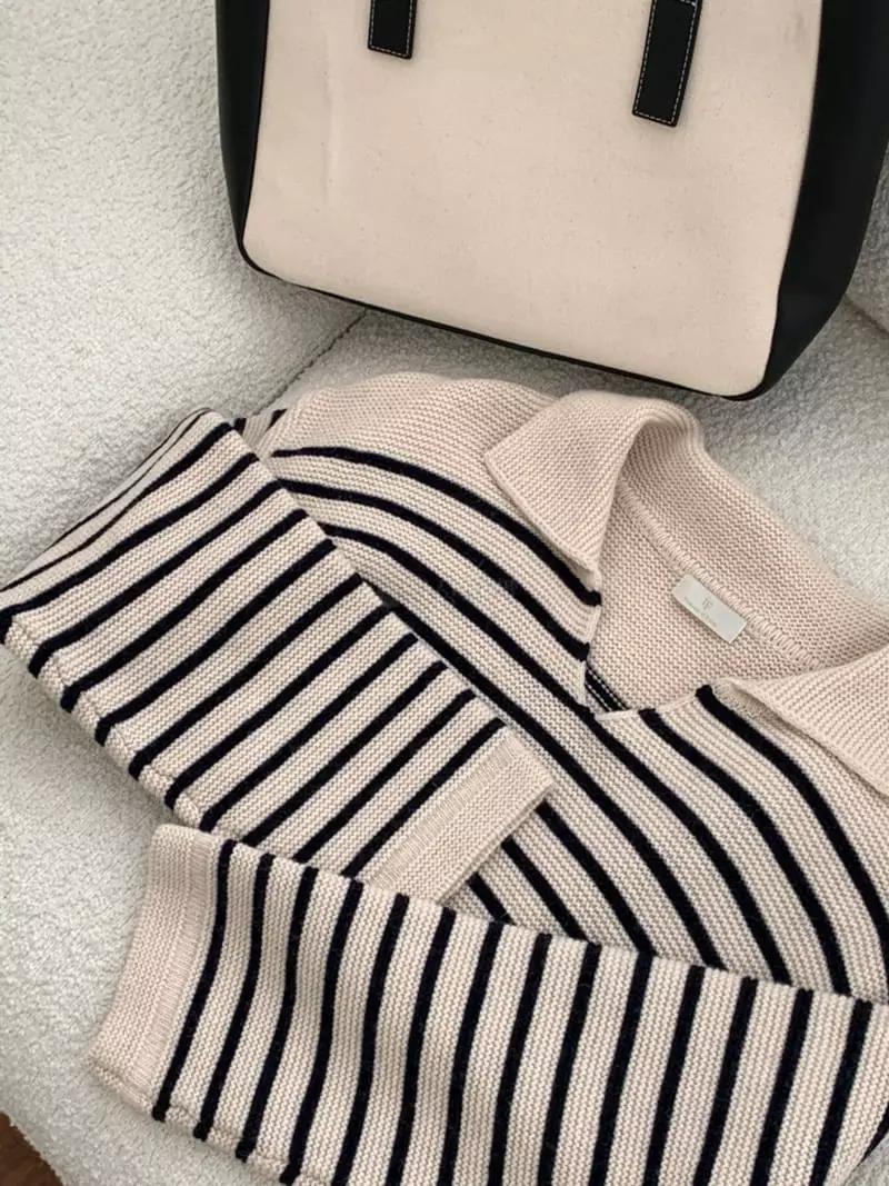 Ff - Korean Women Fashion - #momslook - Selle Stripes Knit Tee