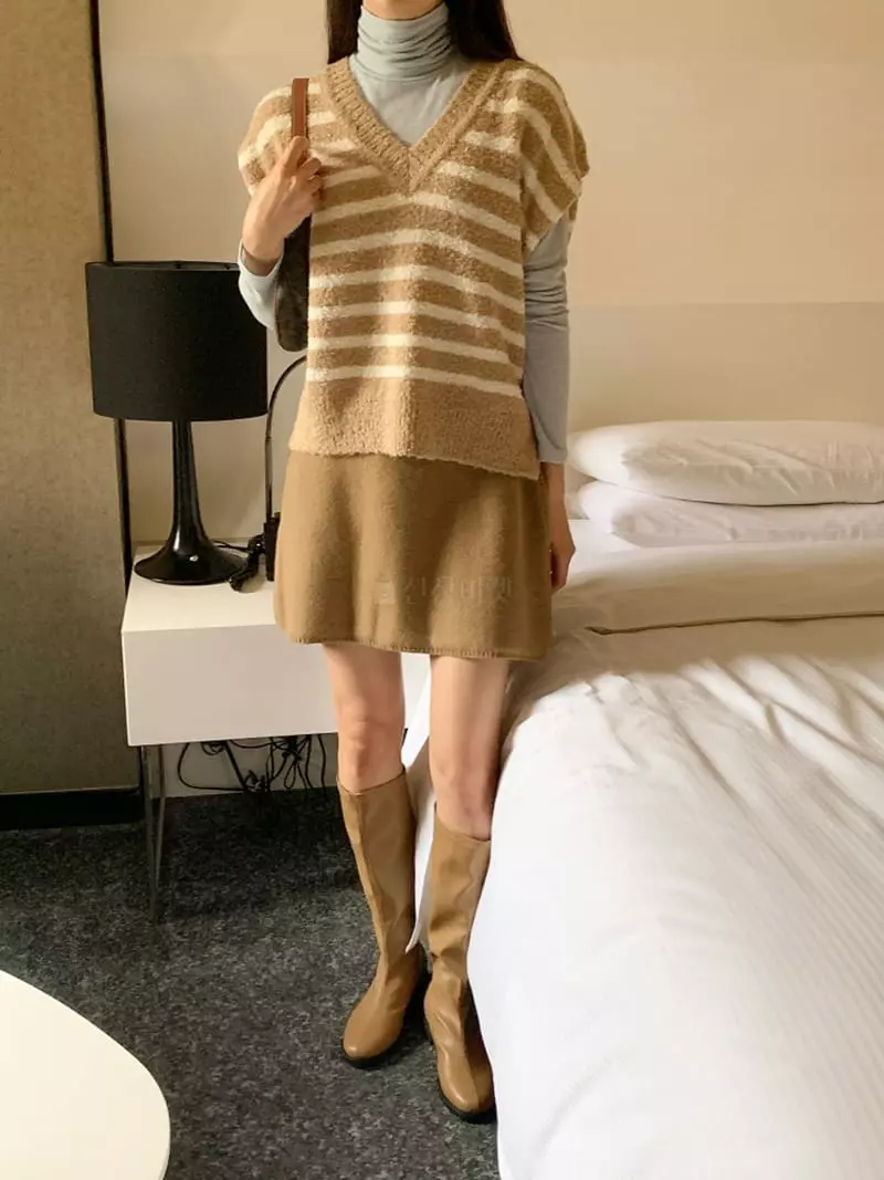 Ff - Korean Women Fashion - #womensfashion - Alpaca Stripes Knit tee - 12