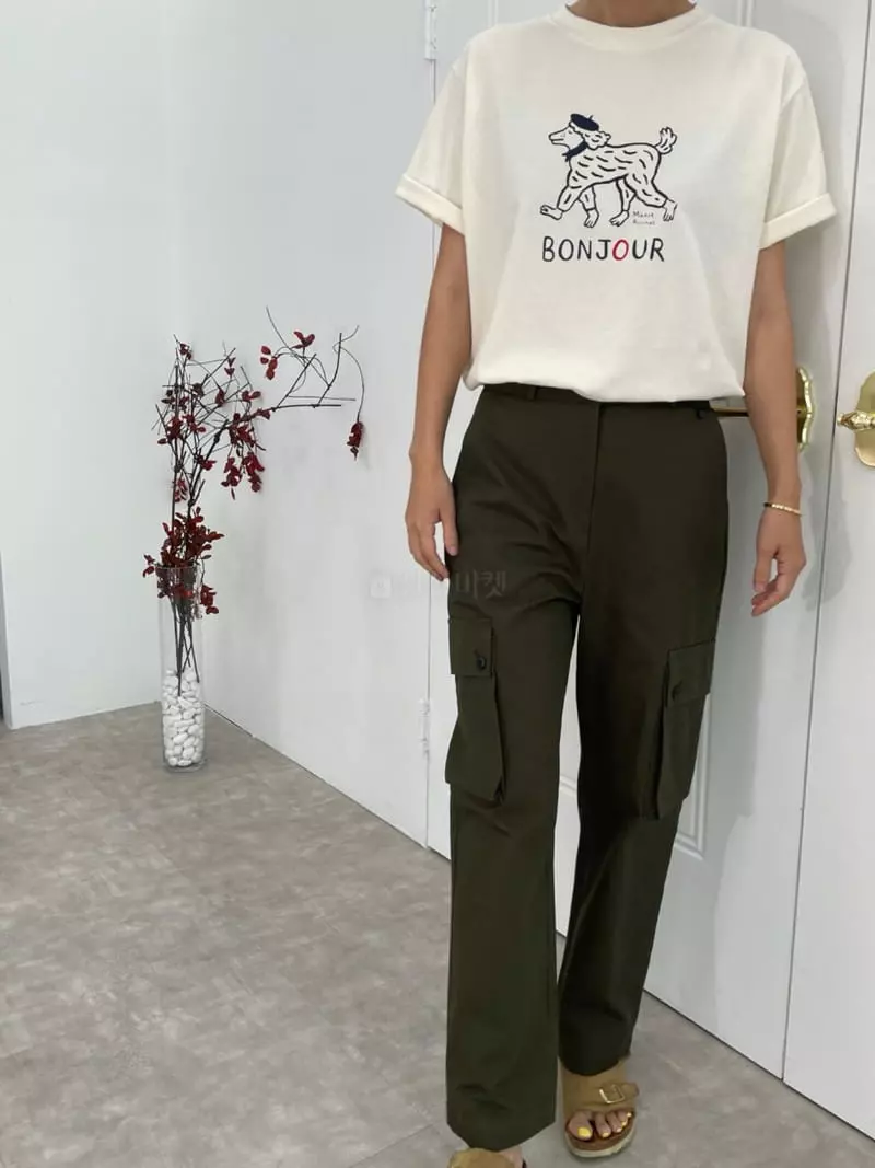 Fifty - Korean Women Fashion - #momslook - Bon Jour Tee - 3