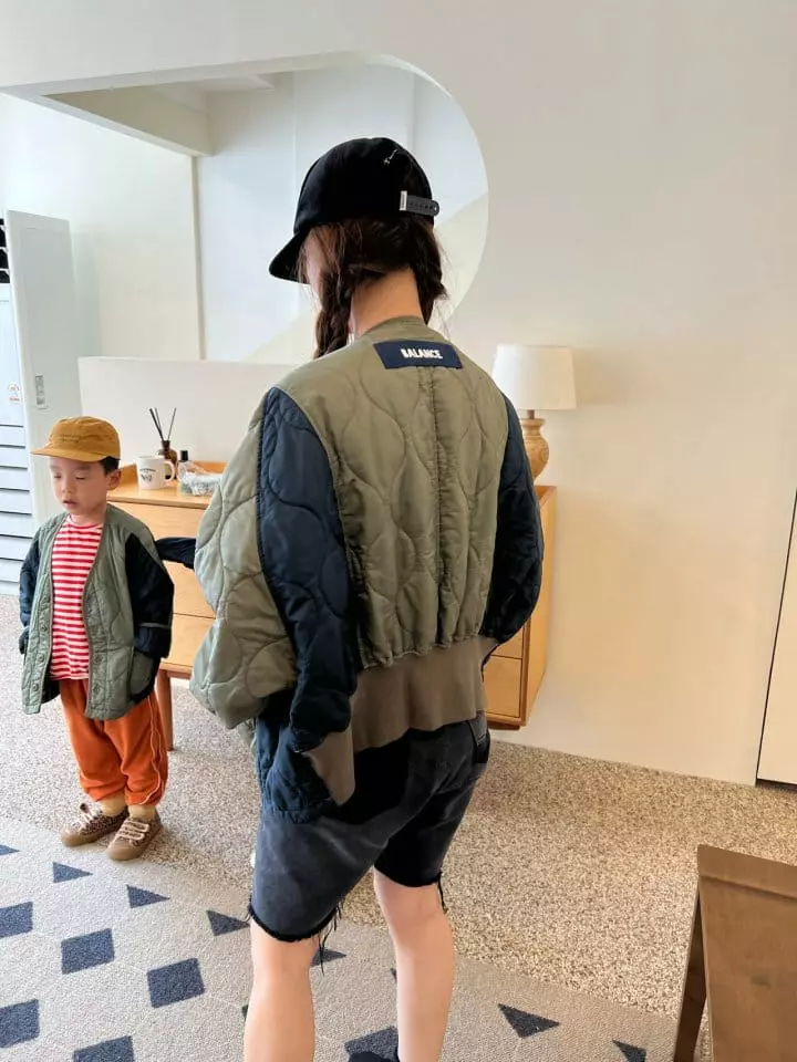 Fine Studio - Korean Children Fashion - #discoveringself - Balance Quilting Jacket with Mom - 12