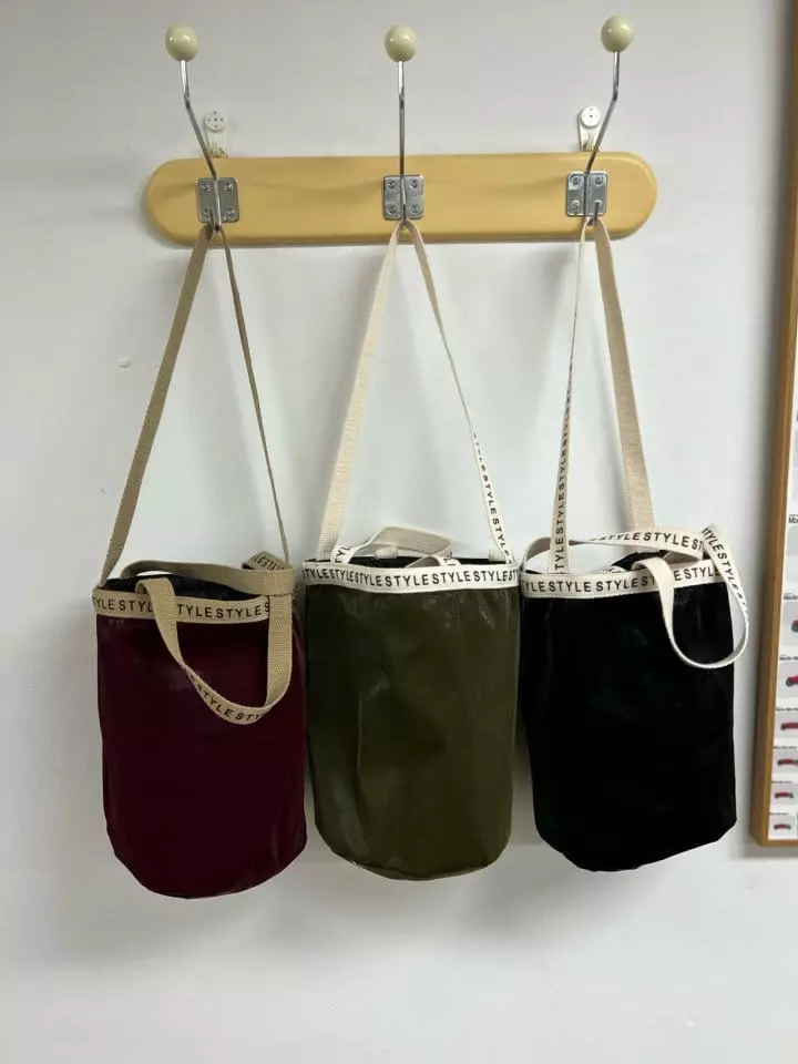 Fine Studio - Korean Children Fashion - #fashionkids - Anamel Dot Bag - 12