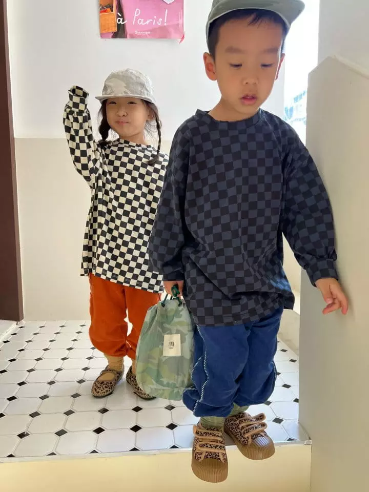 Fine Studio - Korean Children Fashion - #minifashionista - Chess Loose Tee - 9