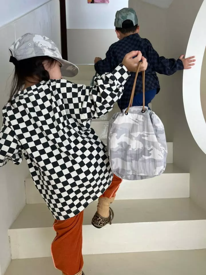 Fine Studio - Korean Children Fashion - #prettylittlegirls - Milly Mini Dot Bag - 5