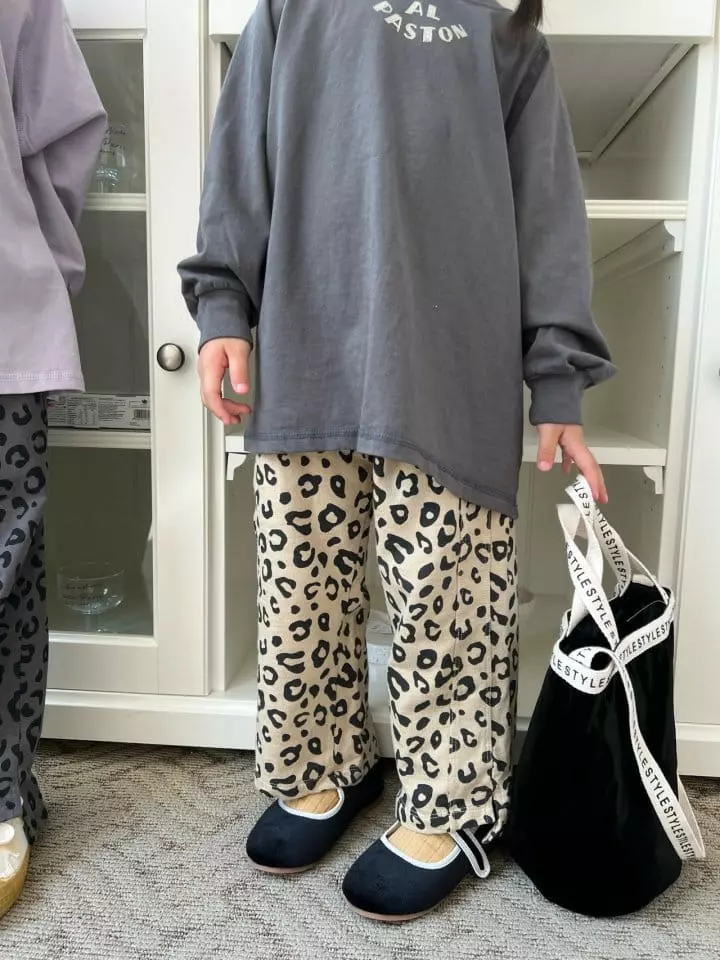 Fine Studio - Korean Children Fashion - #stylishchildhood - Leopard Pants - 2