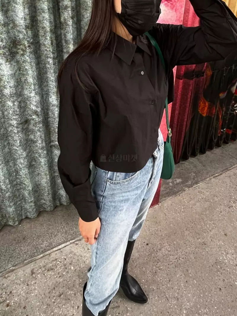 Flipar - Korean Women Fashion - #pursuepretty - Crop Shirt