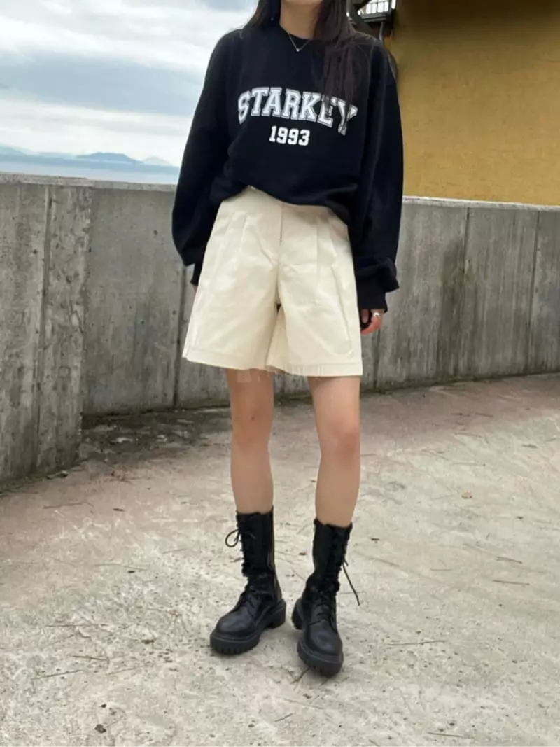 Flipar - Korean Women Fashion - #thatsdarling - Coatting Half Shorts - 3