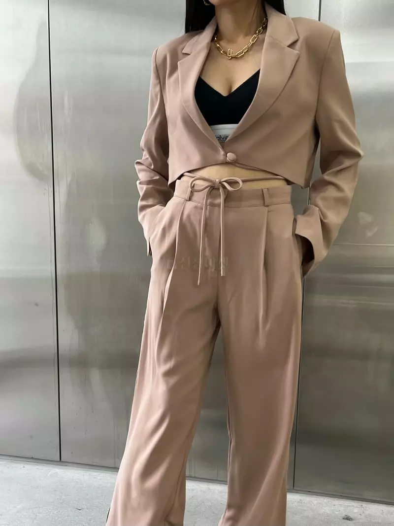 Flipar - Korean Women Fashion - #womensfashion - Ggreshong Jacket - 11