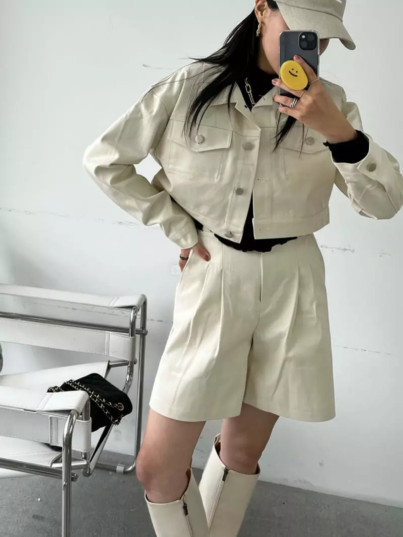 Flipar - Korean Women Fashion - #womensfashion - Coatting Half Shorts - 8