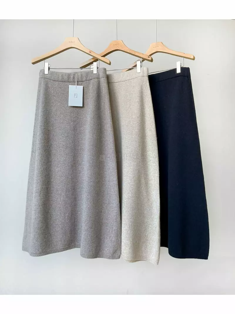 Floaty - Korean Women Fashion - #momslook - Whole Gament Ber Skrit - 6