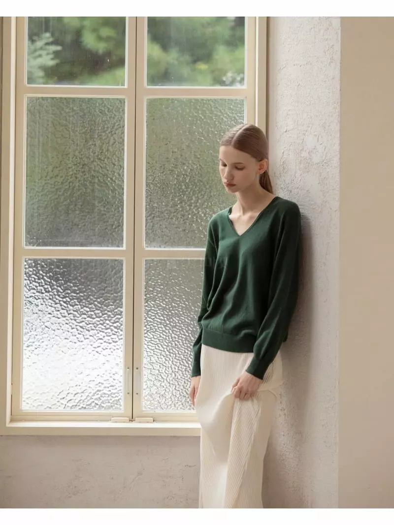 Floaty - Korean Women Fashion - #momslook - Whole Gament Maxy V Knit - 3
