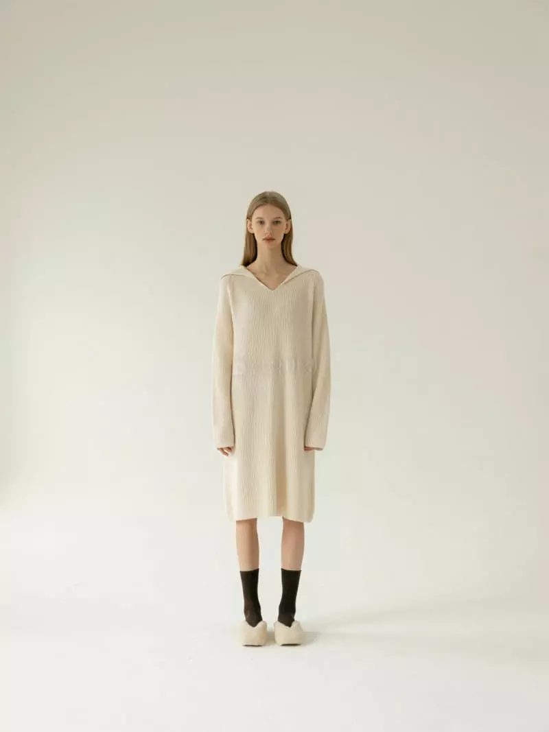 Floaty - Korean Women Fashion - #vintageinspired - Whole Gament Linda One-piece - 5