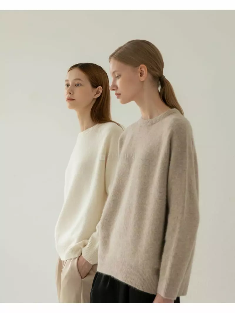 Floaty - Korean Women Fashion - #womensfashion - Whole Gament Plenty Knit Tee