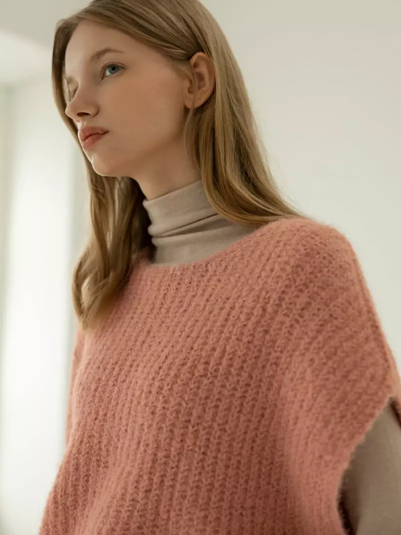 Floaty - Korean Women Fashion - #momslook - Early R Knit Tee - 4