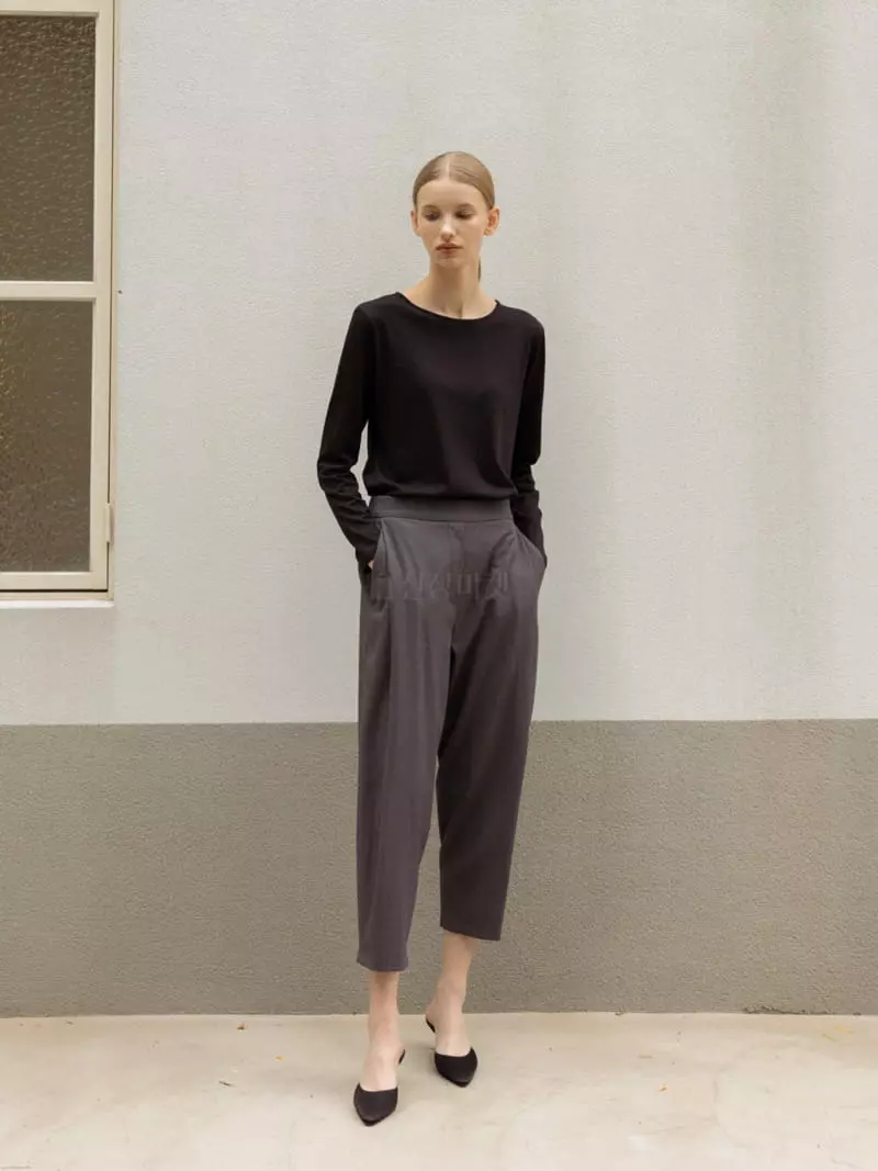 Floaty - Korean Women Fashion - #womensfashion - Base Tee - 8