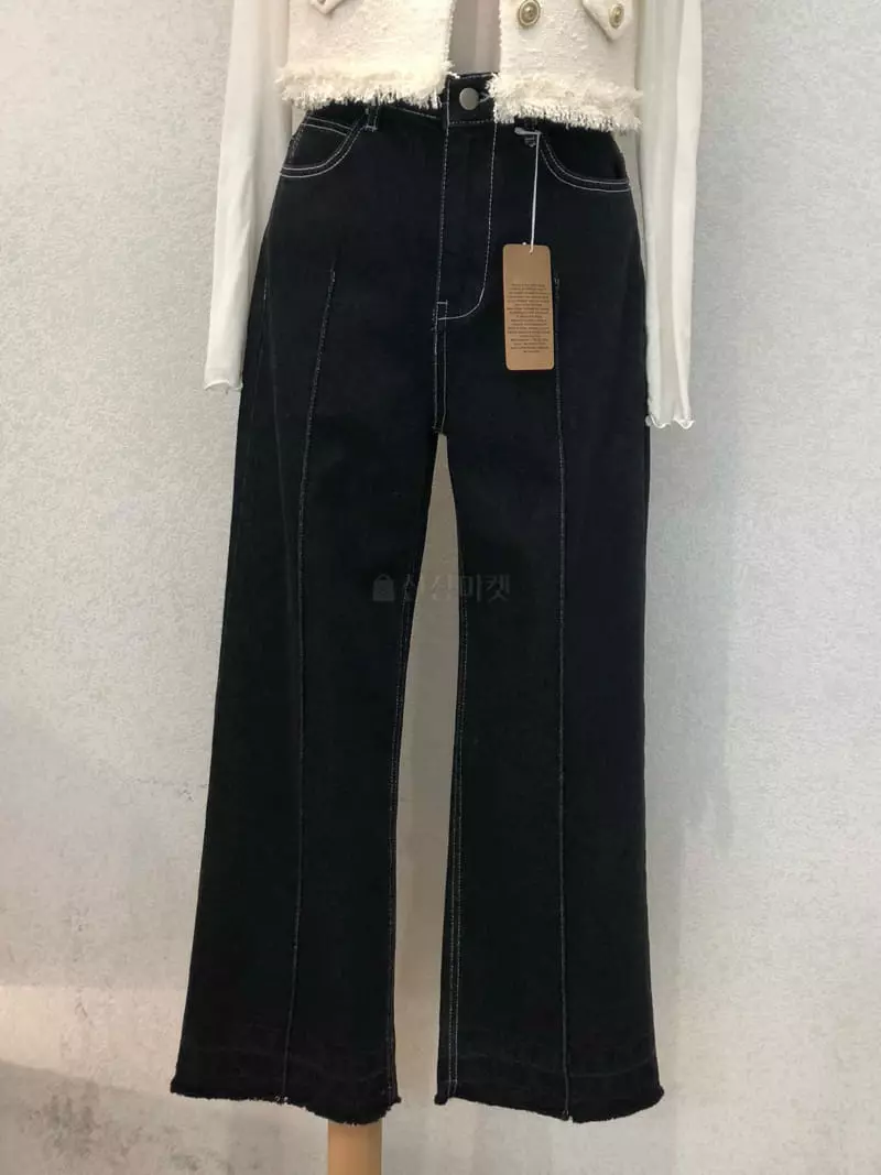 Floor - Korean Women Fashion - #momslook - Pintuck Cycle Jeans - 8