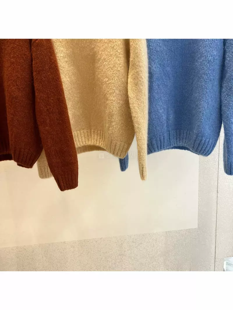 Floor - Korean Women Fashion - #momslook - Candy Round Knit Tee - 2