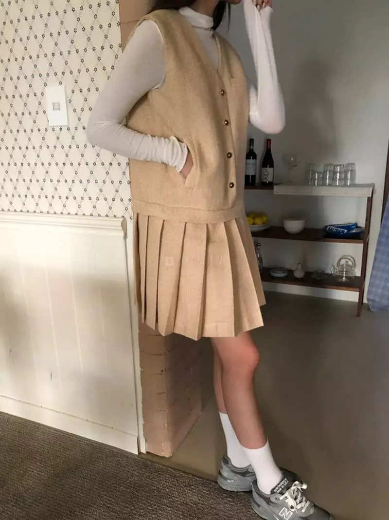 Floor - Korean Women Fashion - #momslook - Benny One-piece - 2