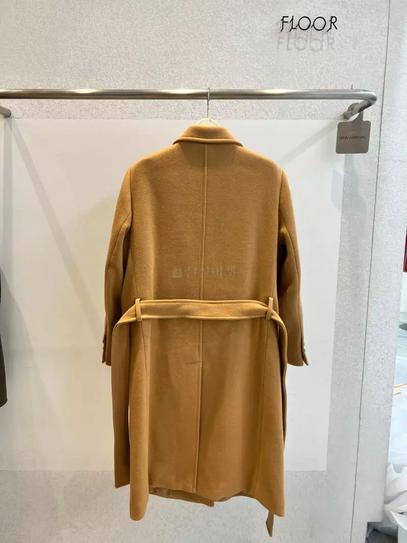 Floor - Korean Women Fashion - #momslook - Coble Long Coat - 7