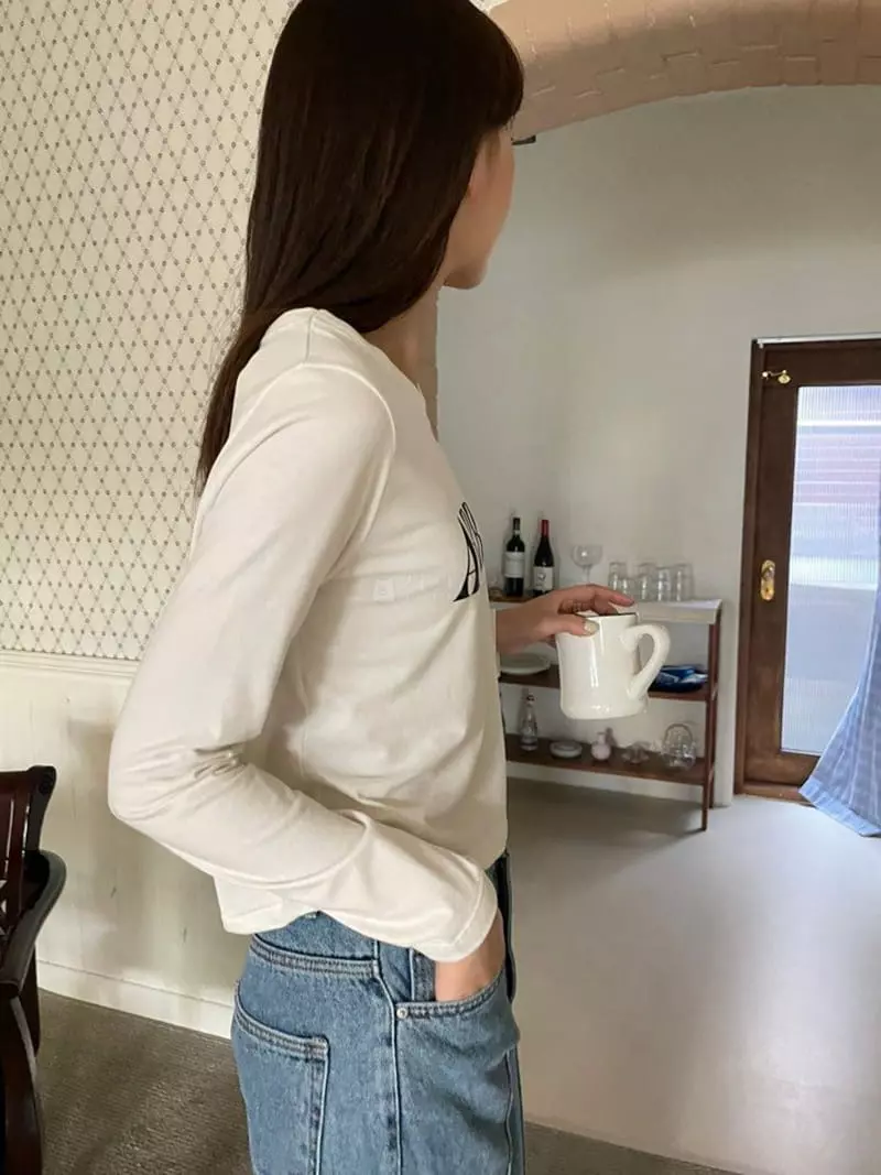 Floor - Korean Women Fashion - #momslook - Aba Tee - 2