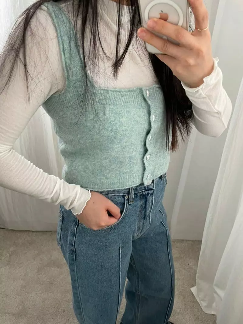 Floor - Korean Women Fashion - #thatsdarling - Bustier Knit Tee - 11