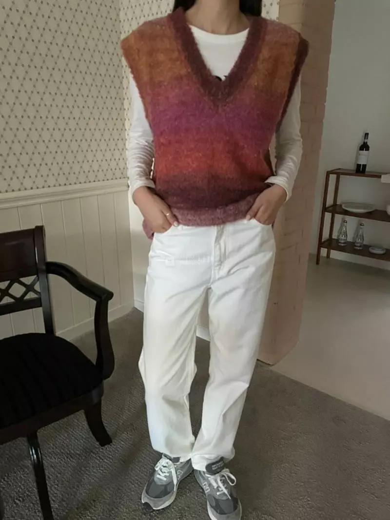 Floor - Korean Women Fashion - #momslook - White Jeans - 4