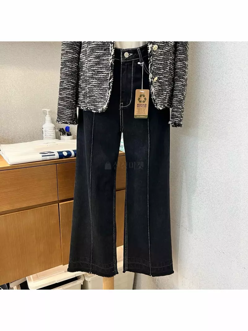 Floor - Korean Women Fashion - #womensfashion - Pintuck Cycle Jeans - 9