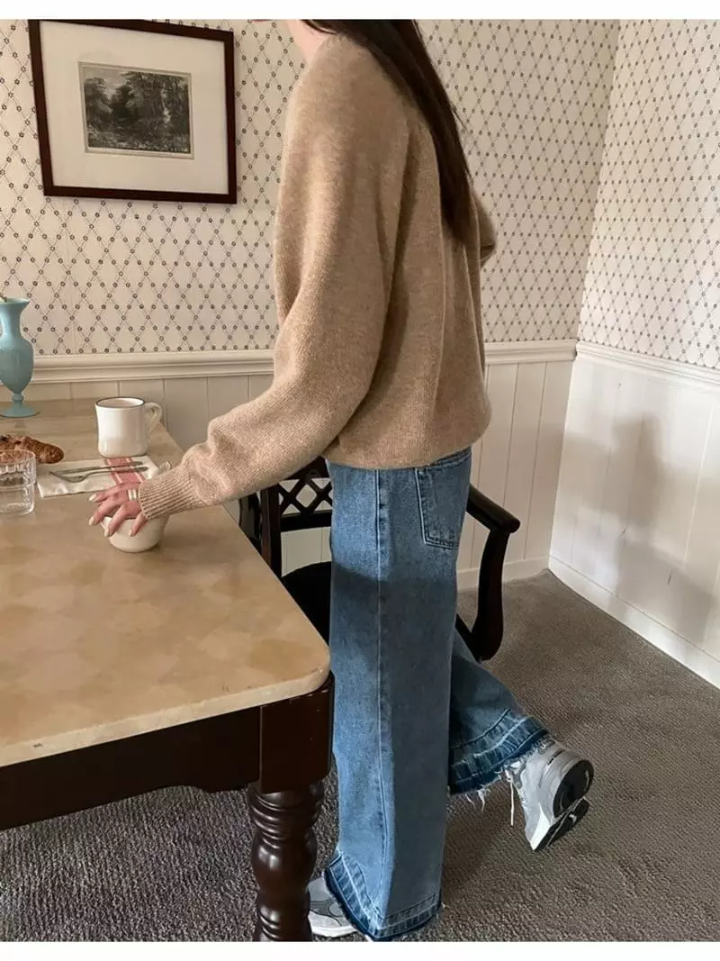 Floor - Korean Women Fashion - #womensfashion - V Knit Tee - 8