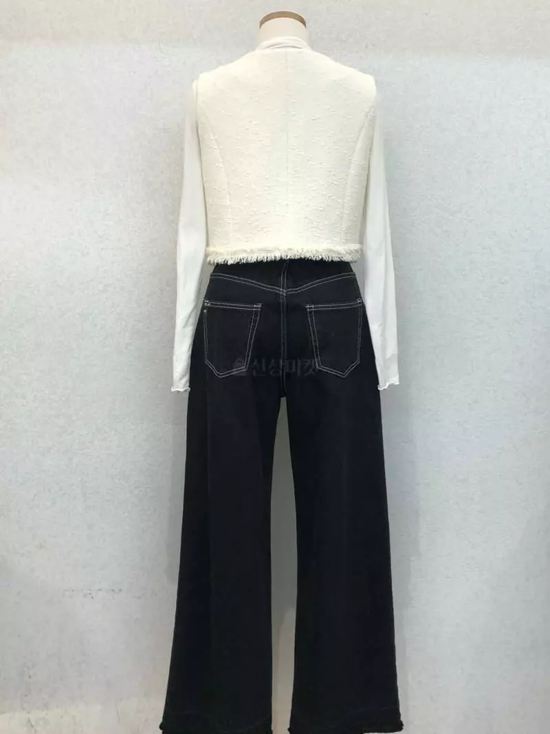 Floor - Korean Women Fashion - #womensfashion - Dona Twid Vest Jacket - 5