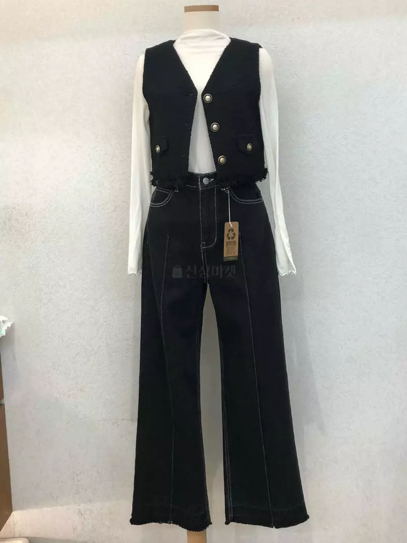 Floor - Korean Women Fashion - #womensfashion - Dona Twid Vest Jacket - 9