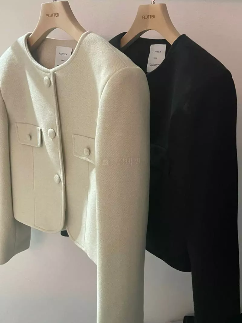 Flutter - Korean Women Fashion - #womensfashion - Round Jacket - 4