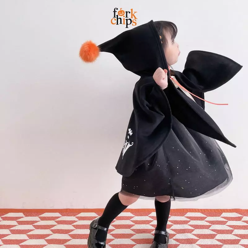 Fork Chips - Korean Children Fashion - #prettylittlegirls - Hallooween Cape - 2