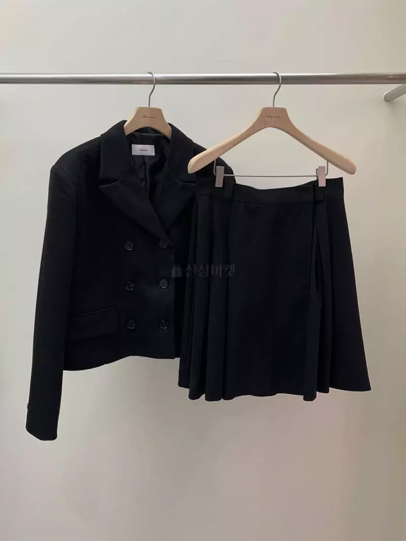 Fossette - Korean Women Fashion - #womensfashion - Wasit Double Jacket - 4