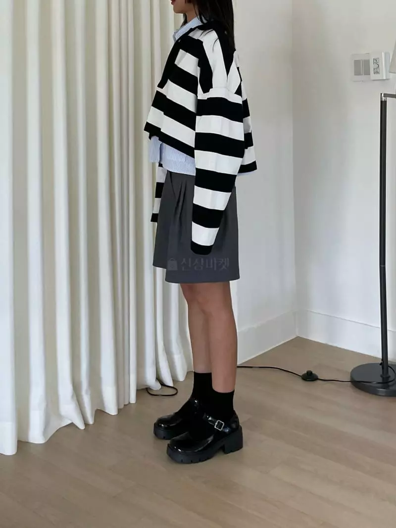 Fossette - Korean Women Fashion - #womensfashion - Crop Shirt - 7