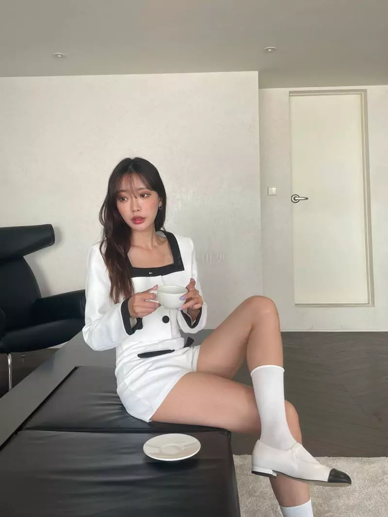 Four Eight - Korean Women Fashion - #momslook - Pocket Twid Pants - 5