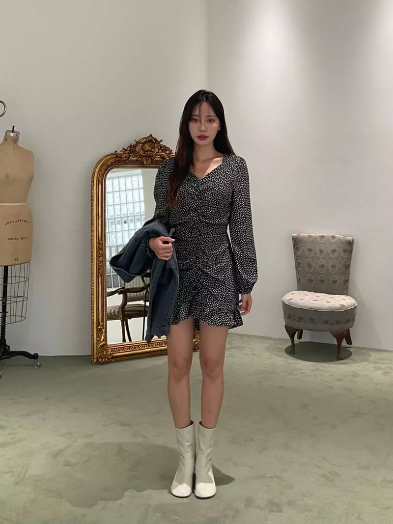 Four Eight - Korean Women Fashion - #momslook - Yommy Shirring One-piece - 3
