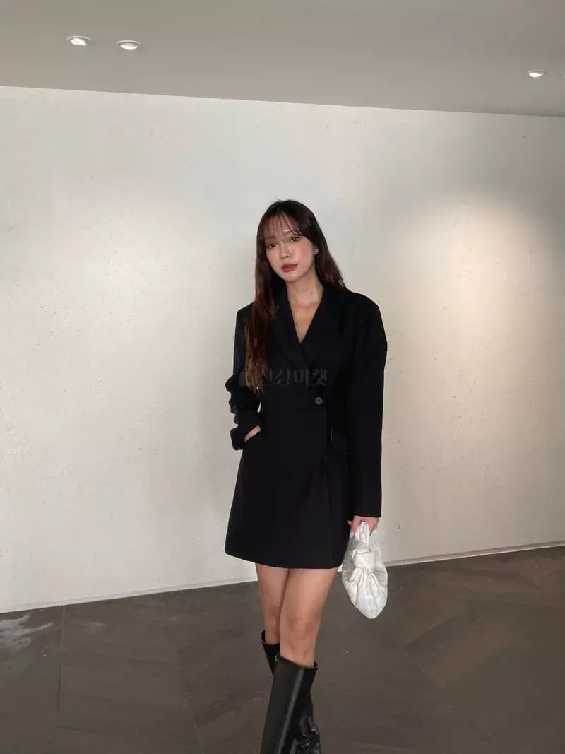 Four Eight - Korean Women Fashion - #momslook - Line Stitch One-piece - 9