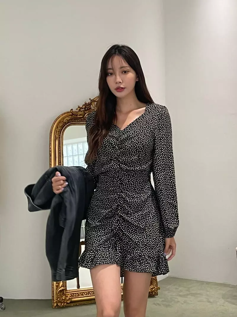 Four Eight - Korean Women Fashion - #romanticstyle - Yommy Shirring One-piece - 10