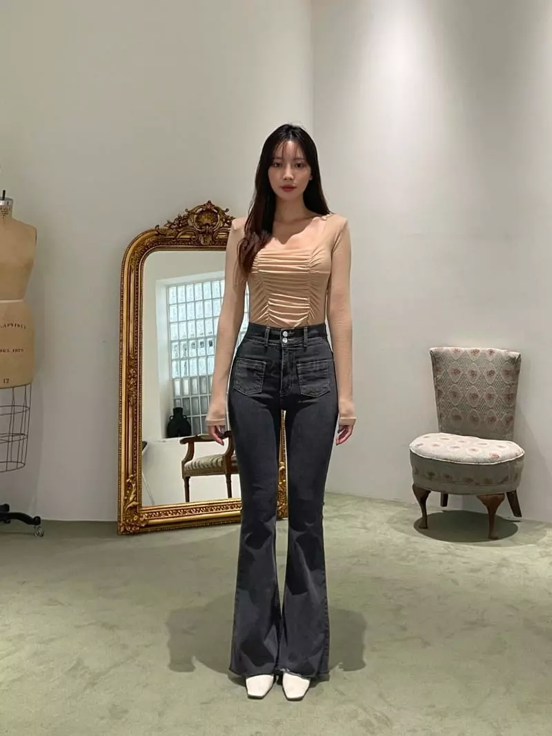 Four Eight - Korean Women Fashion - #vintageinspired - Square Shirring Tee - 3