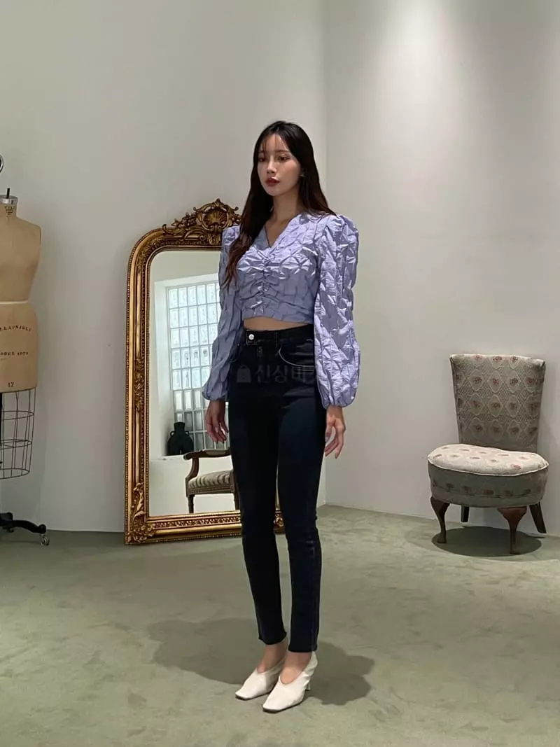 Four Eight - Korean Women Fashion - #momslook - Anna Blouse - 4