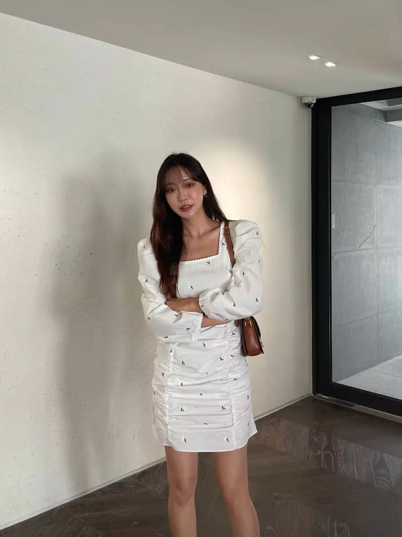 Four Eight - Korean Women Fashion - #womensfashion - Daisy Paint Shirring One-piece - 2
