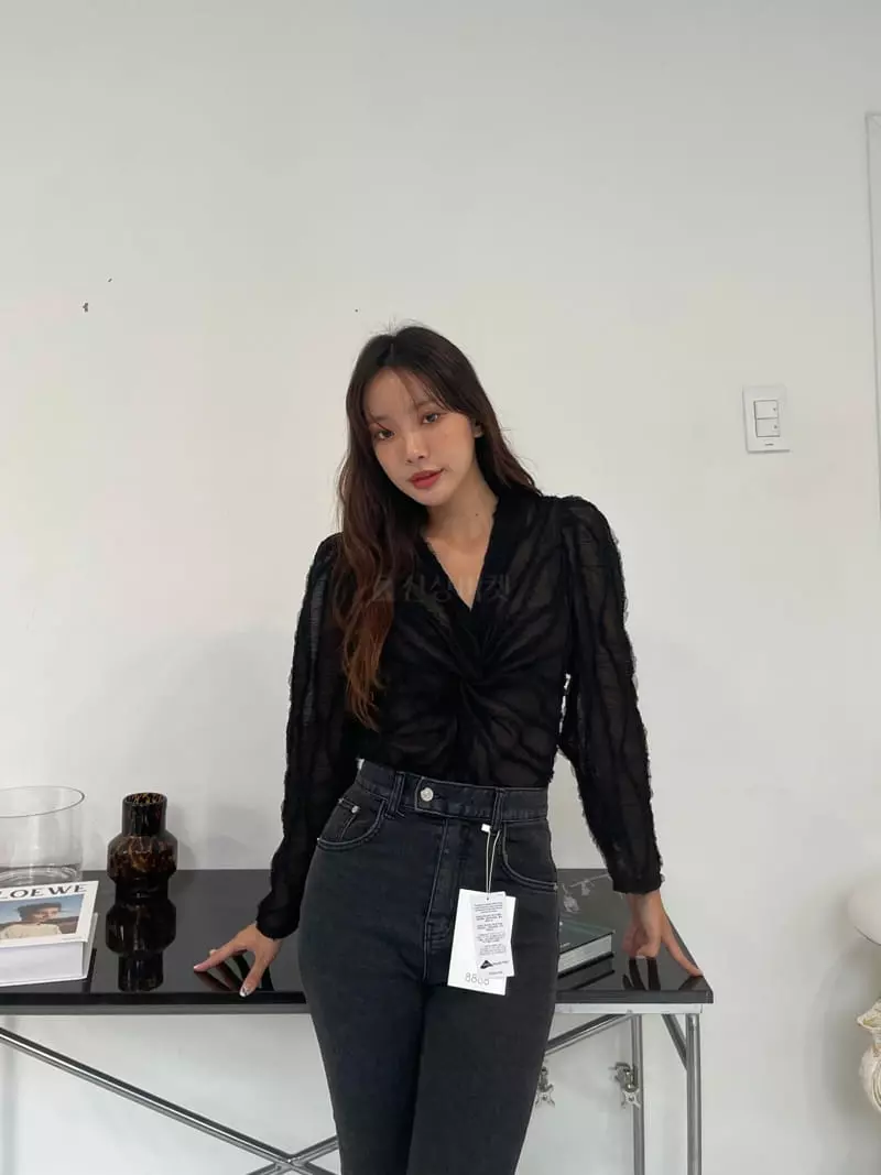 Four Eight - Korean Women Fashion - #womensfashion - Twist Blouse - 5