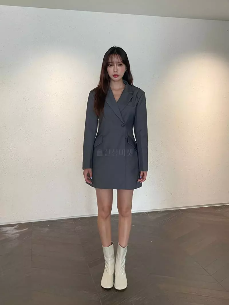 Four Eight - Korean Women Fashion - #womensfashion - Line Stitch One-piece - 2