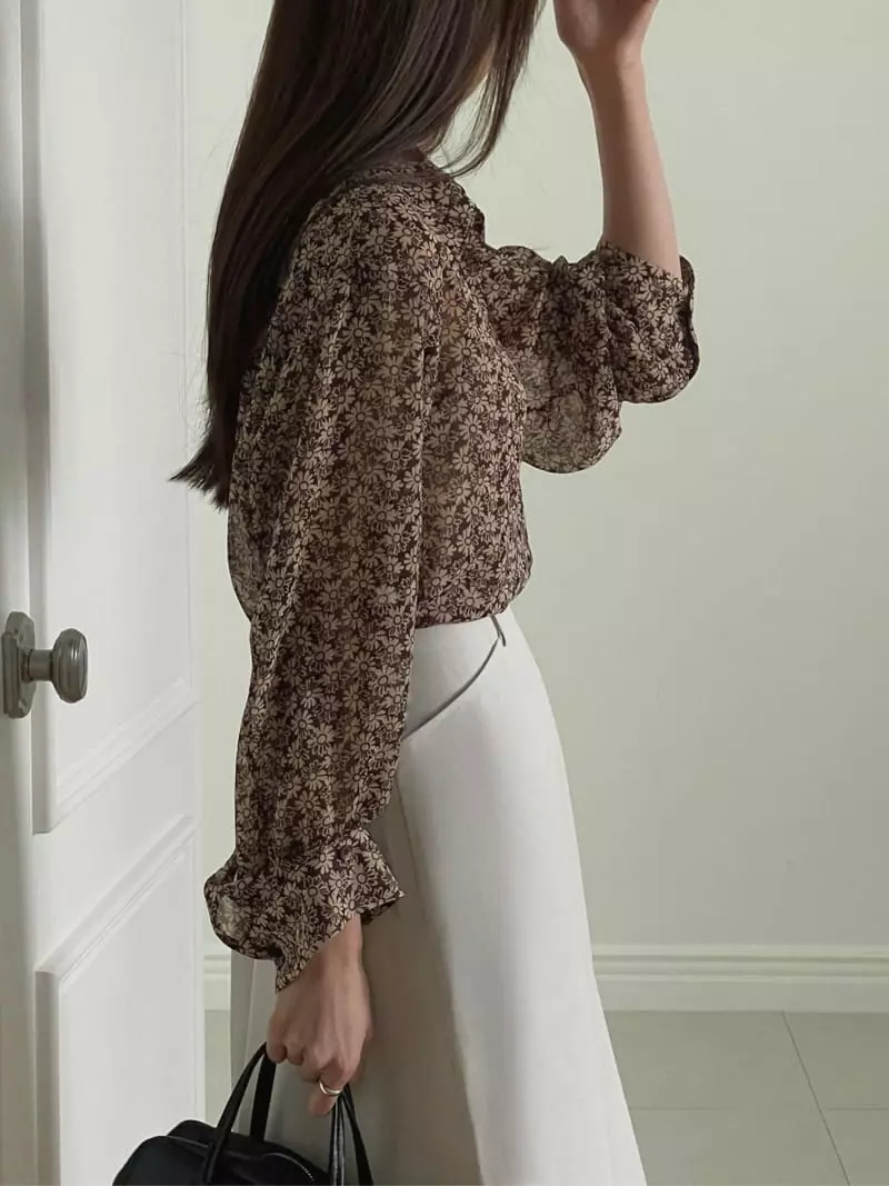 Fre - Korean Women Fashion - #momslook - Flower Blouse - 2
